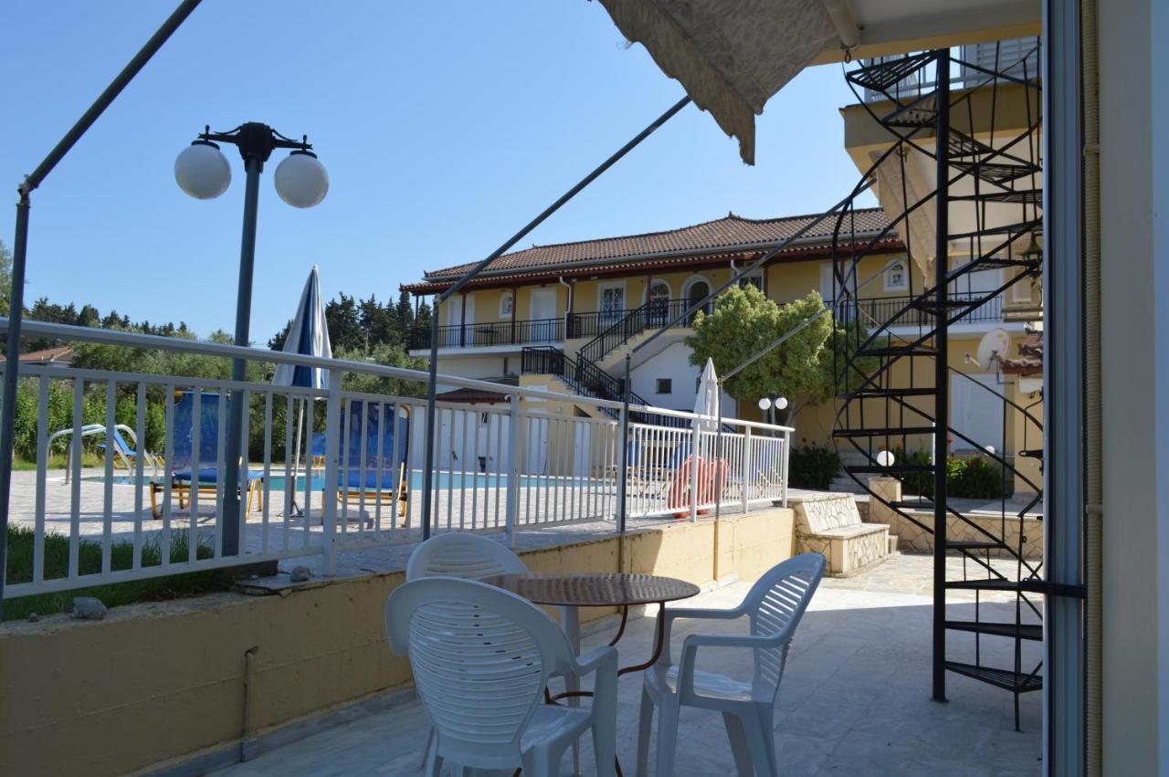 Panagiotis I & II Stds And Apts Tsiliví Eksteriør bilde