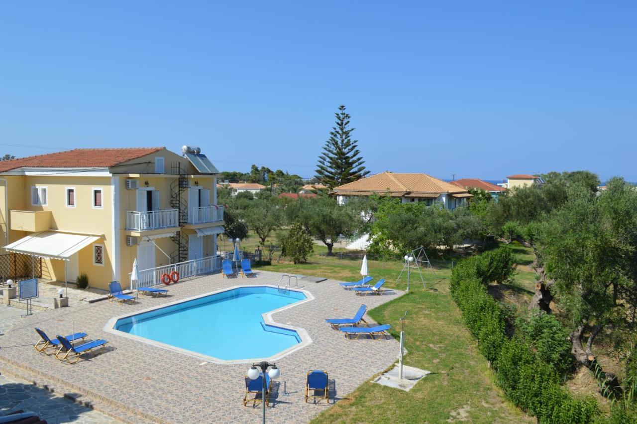 Panagiotis I & II Stds And Apts Tsiliví Eksteriør bilde