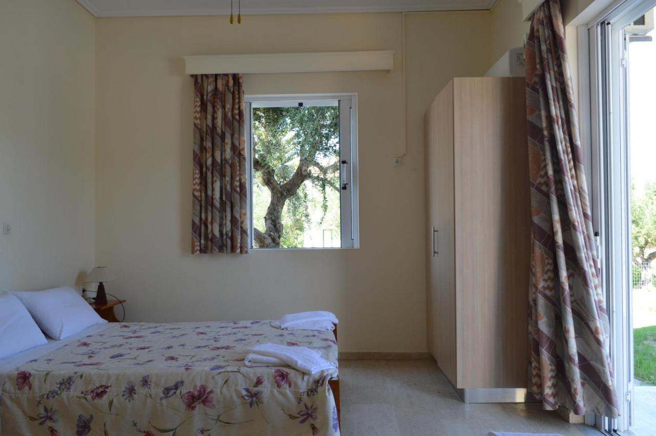Panagiotis I & II Stds And Apts Tsiliví Eksteriør bilde