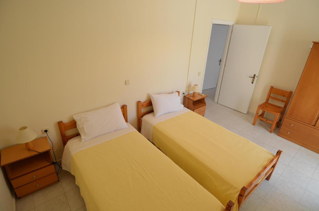 Panagiotis I & II Stds And Apts Tsiliví Eksteriør bilde
