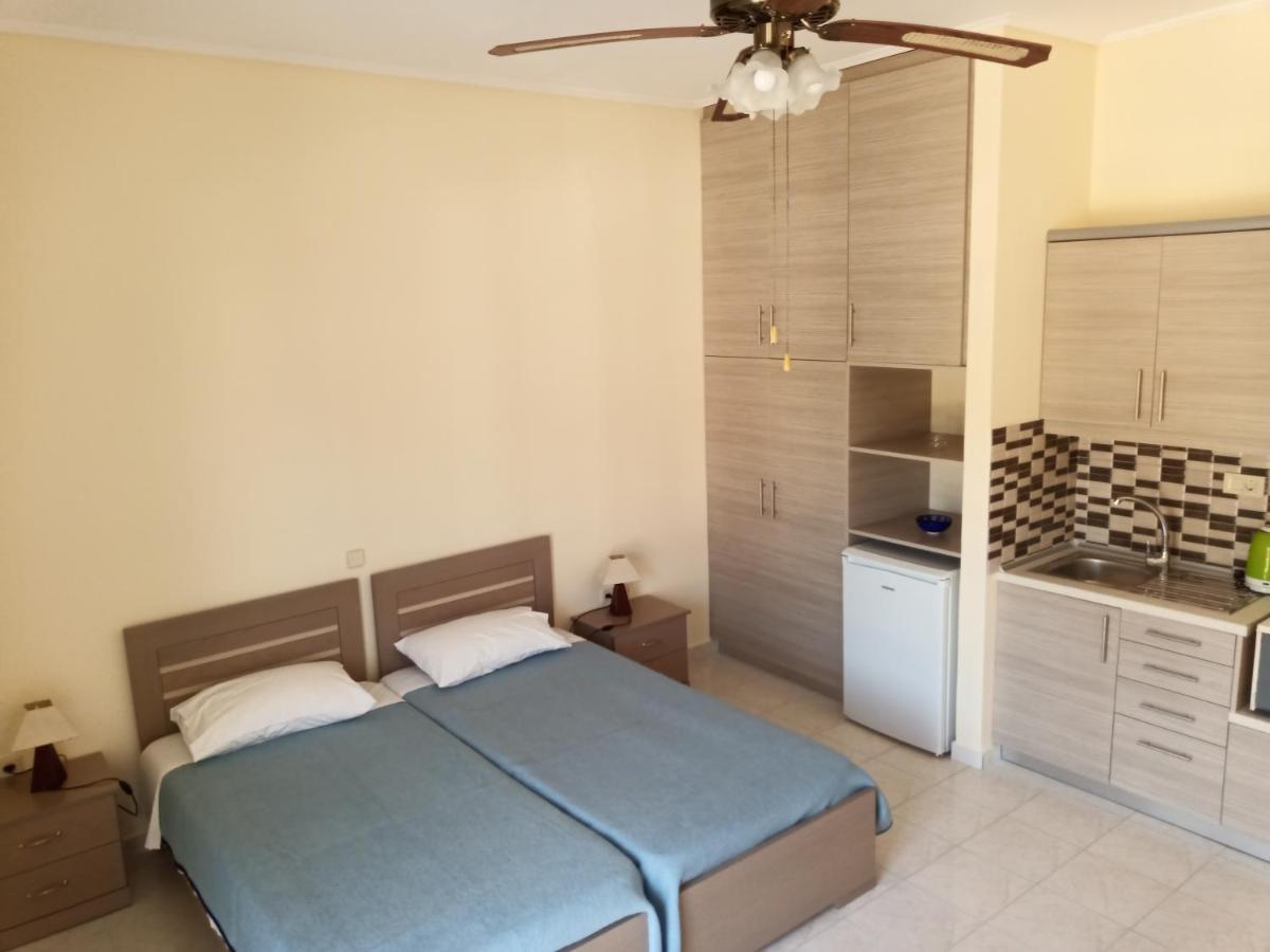 Panagiotis I & II Stds And Apts Tsiliví Eksteriør bilde